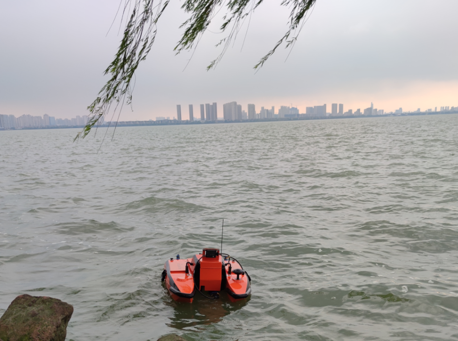 WD90水质监测采样无人船应用